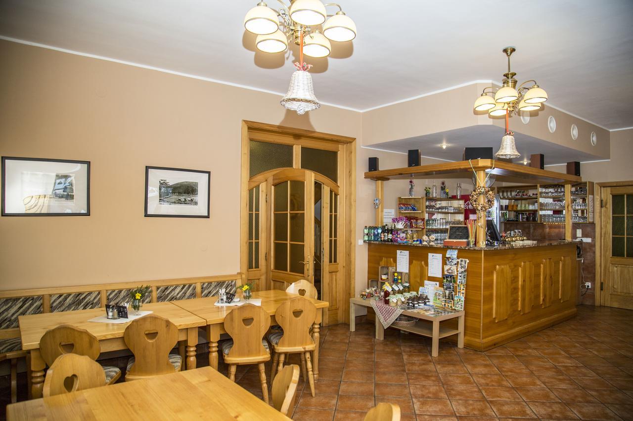 Penzion Na Podlesi Javornik  Luaran gambar